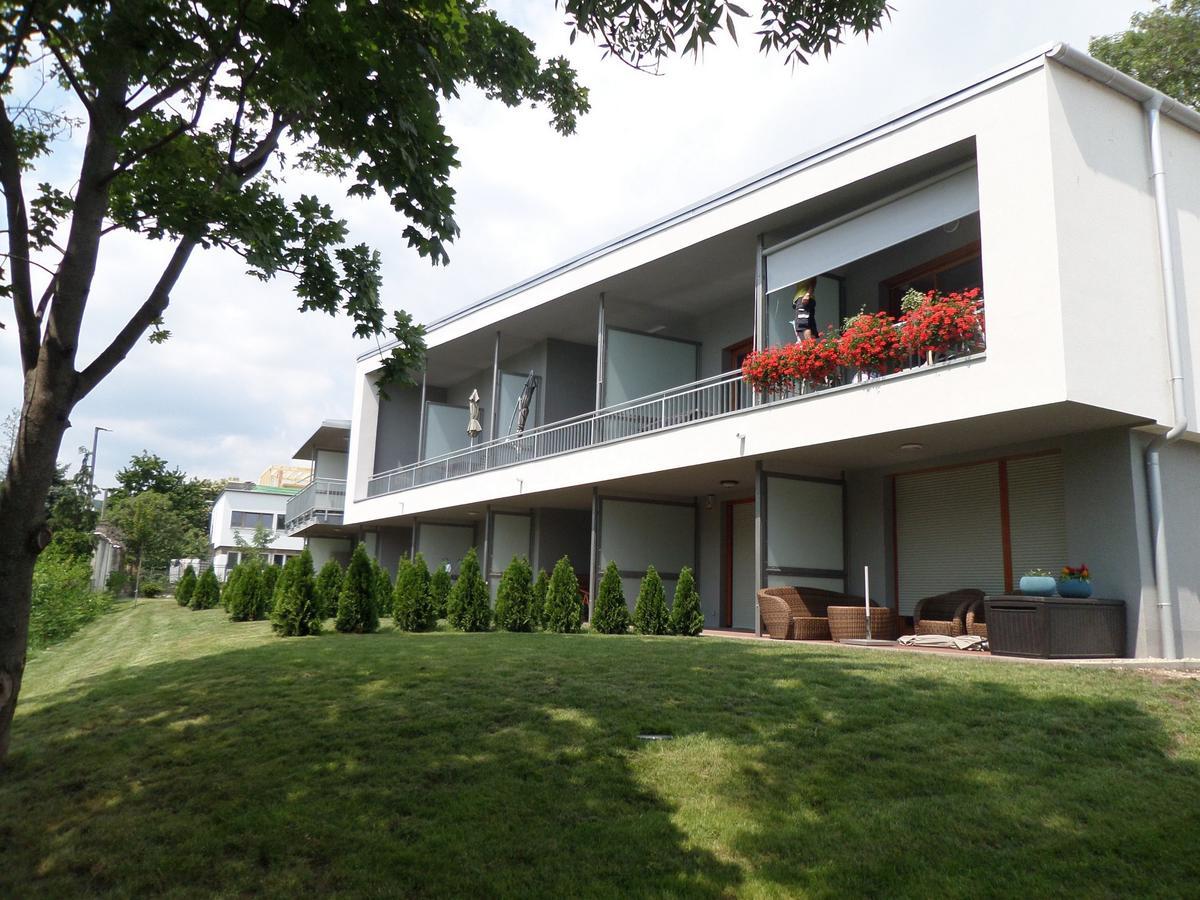 Silver DeLux Apartman Balatonfüred Exteriör bild